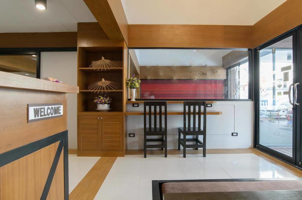 Little Lanna Guesthouse Чиангмай Экстерьер фото